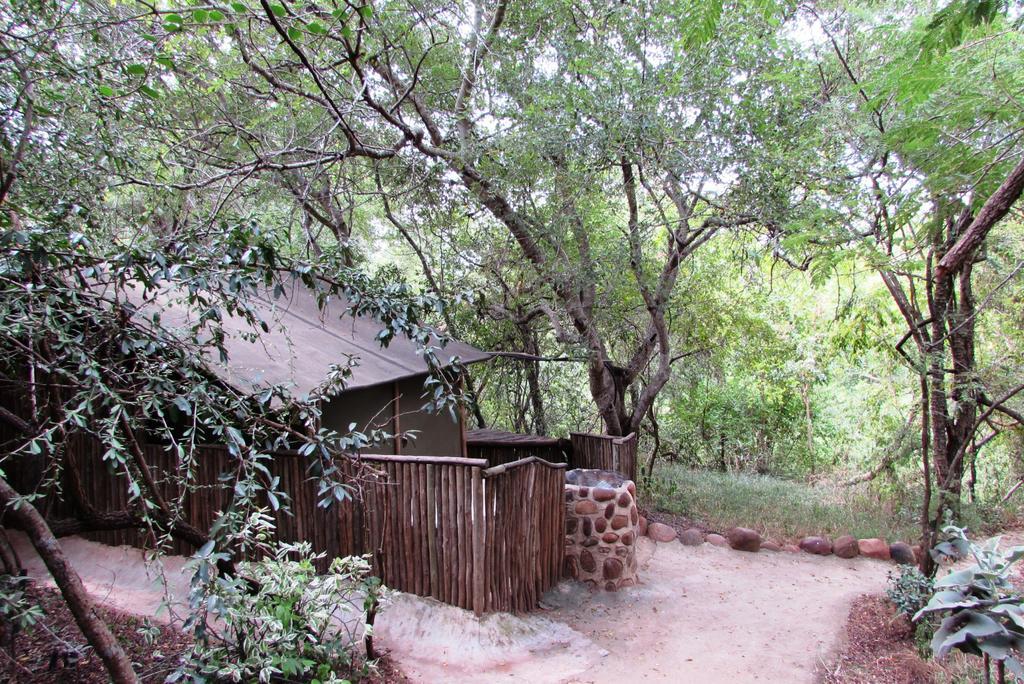 Amanzimlotzi Riverside Bush Camp Hoedspruit Kültér fotó